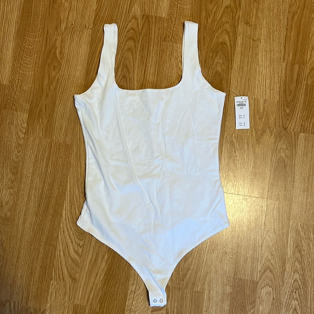 NWT Abercrombie & Fitch white tank bodysuit